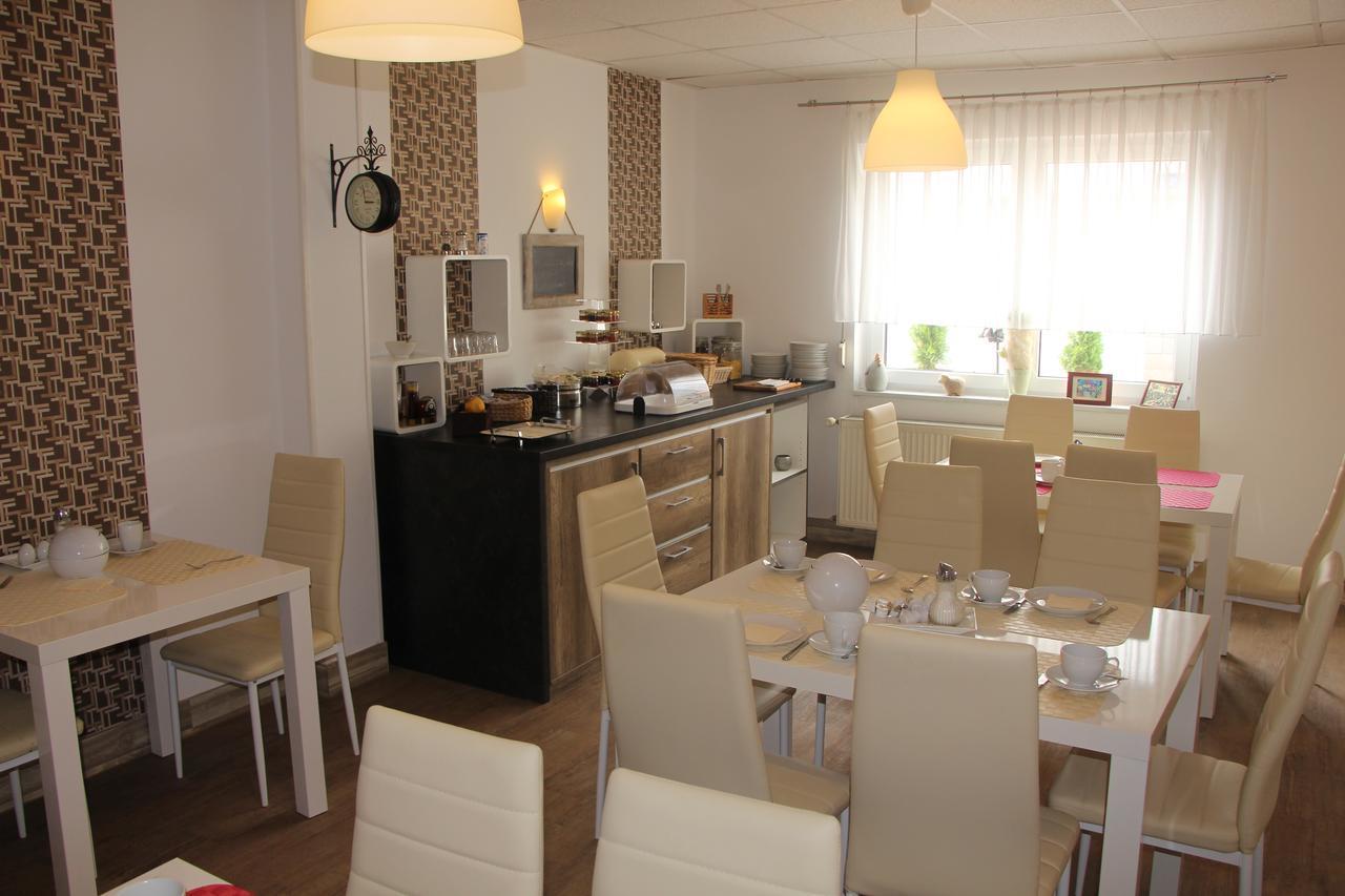Hotel Und Restaurant Hohenzollern Ерфурт Екстериор снимка